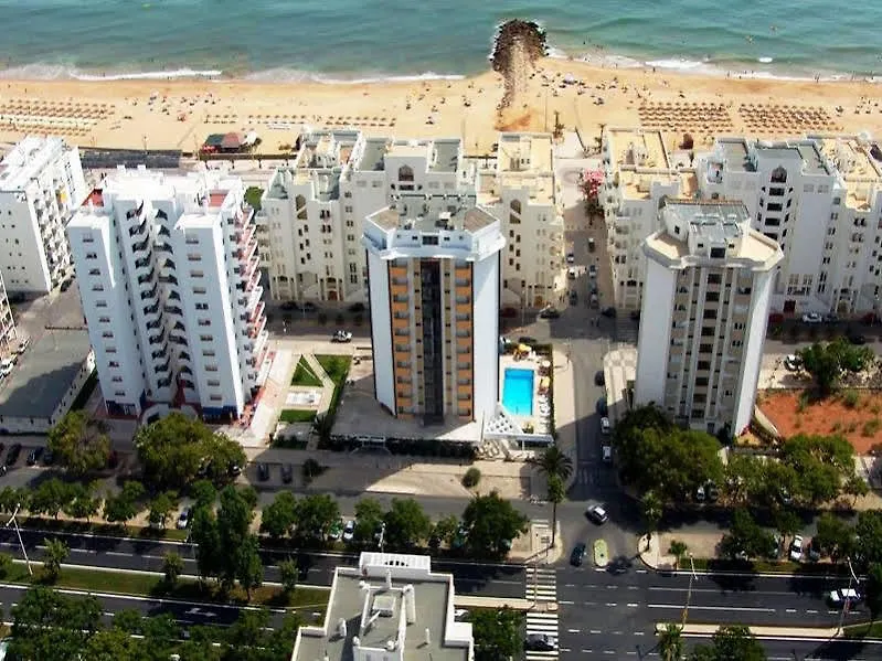 فندق أتسيمار كوارتيرا 3*,