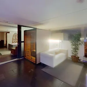 https://ground-floor-in-centre-of-antwerp.hotelsghent.com