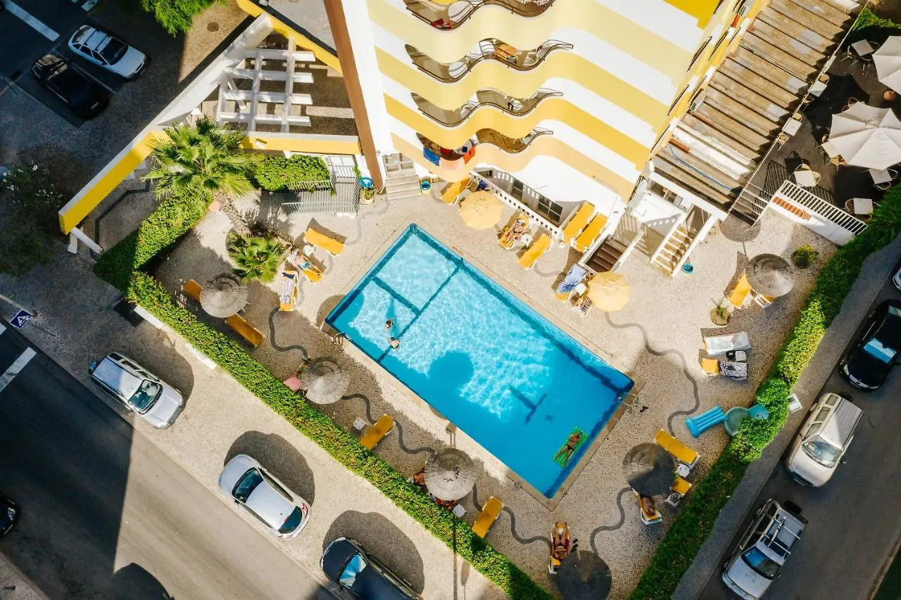 Hotel Atismar Quarteira 3*,